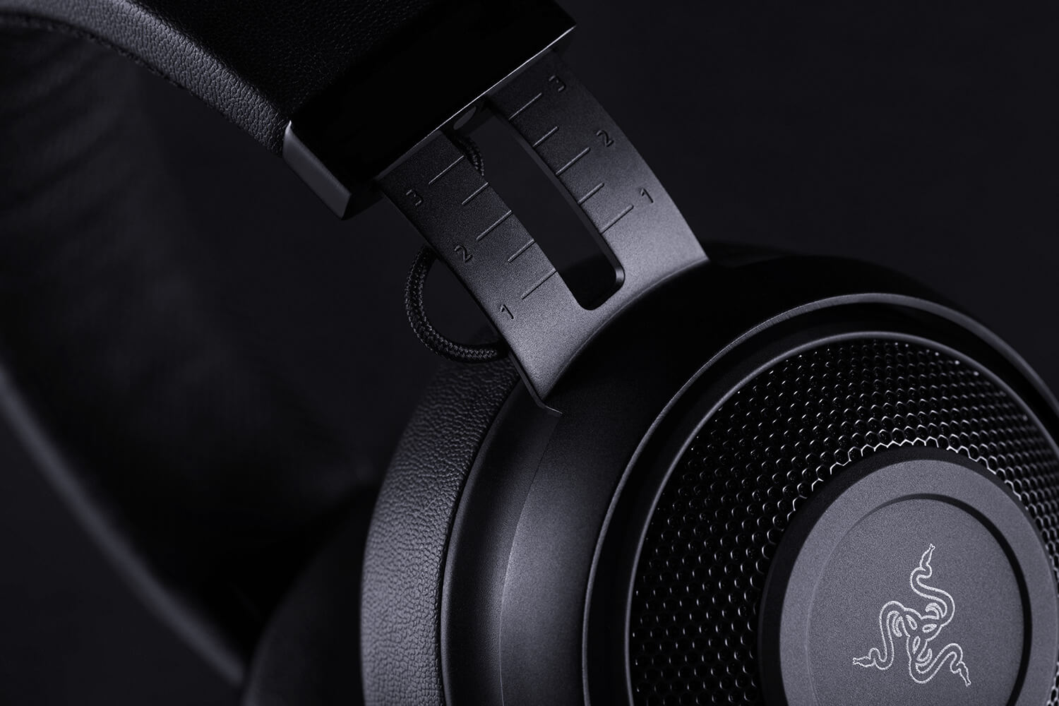 razer kraken pro v2 rgb v09