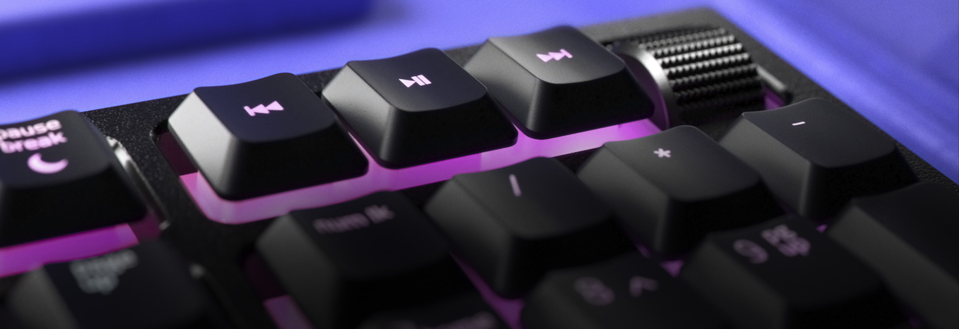 Razer Ornata V2 Anuncio 2